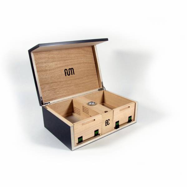 Fum Box Large - Scatola da Tavolo Nera con Umidificatore 
